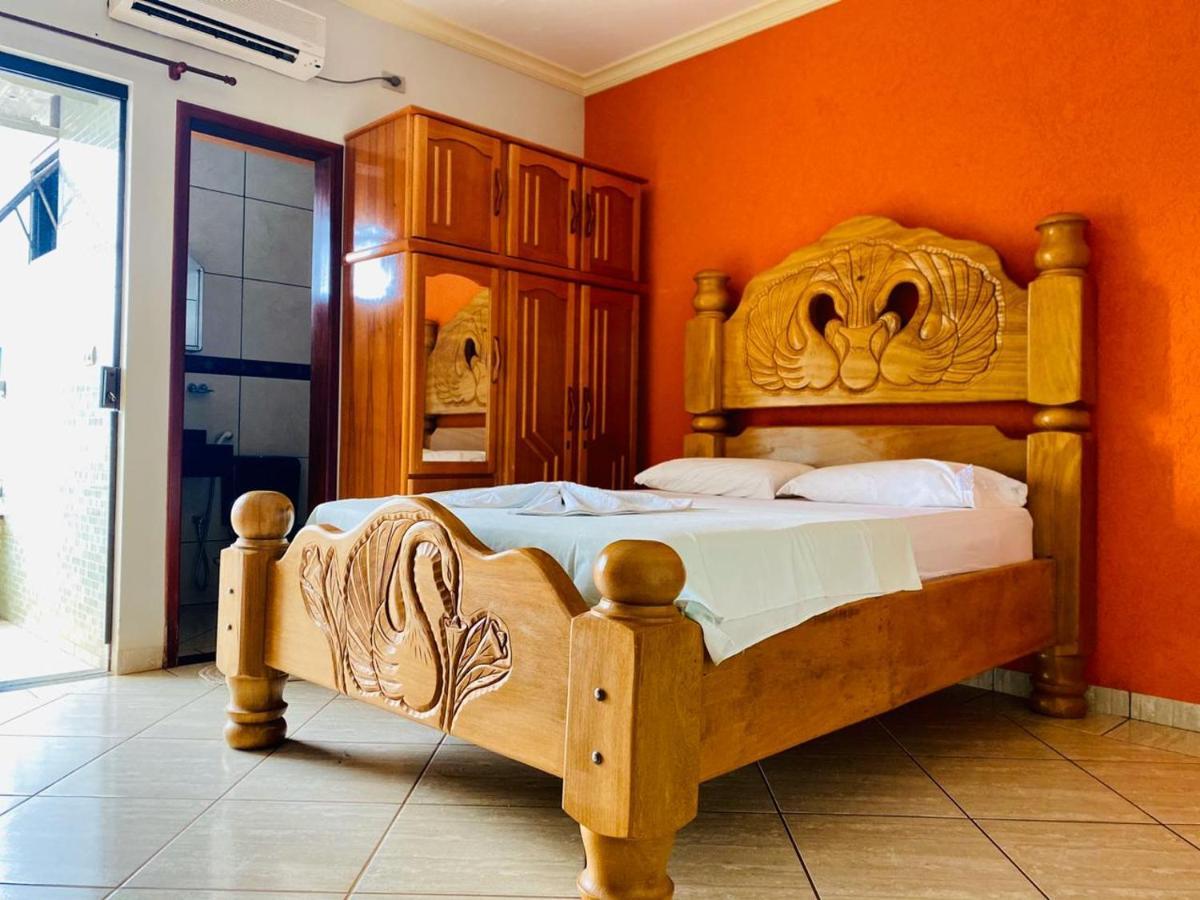 Hotel Universitário Goiatuba Esterno foto